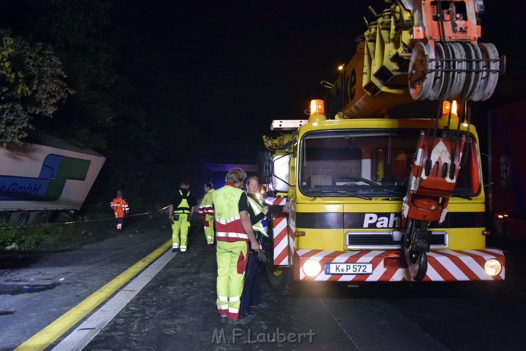 Schwerer VU A 3 Rich Oberhausen Hoehe AK Leverkusen P075.JPG - Miklos Laubert